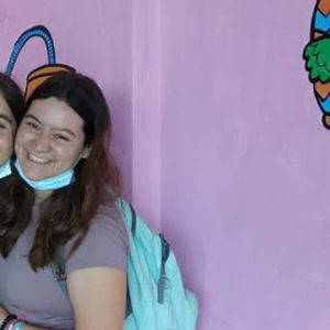 Meet your Posher, Hayley